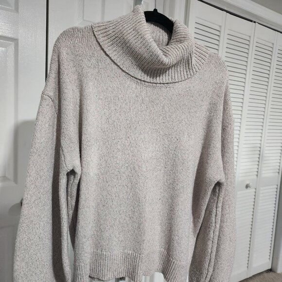 Mud Pie Turtleneck Sweater – Size Medium – Balloon Sleeves - Picture 3 of 7